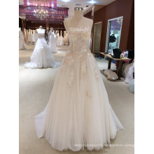 A Line Delicate Lace Strapless Wedding Dress